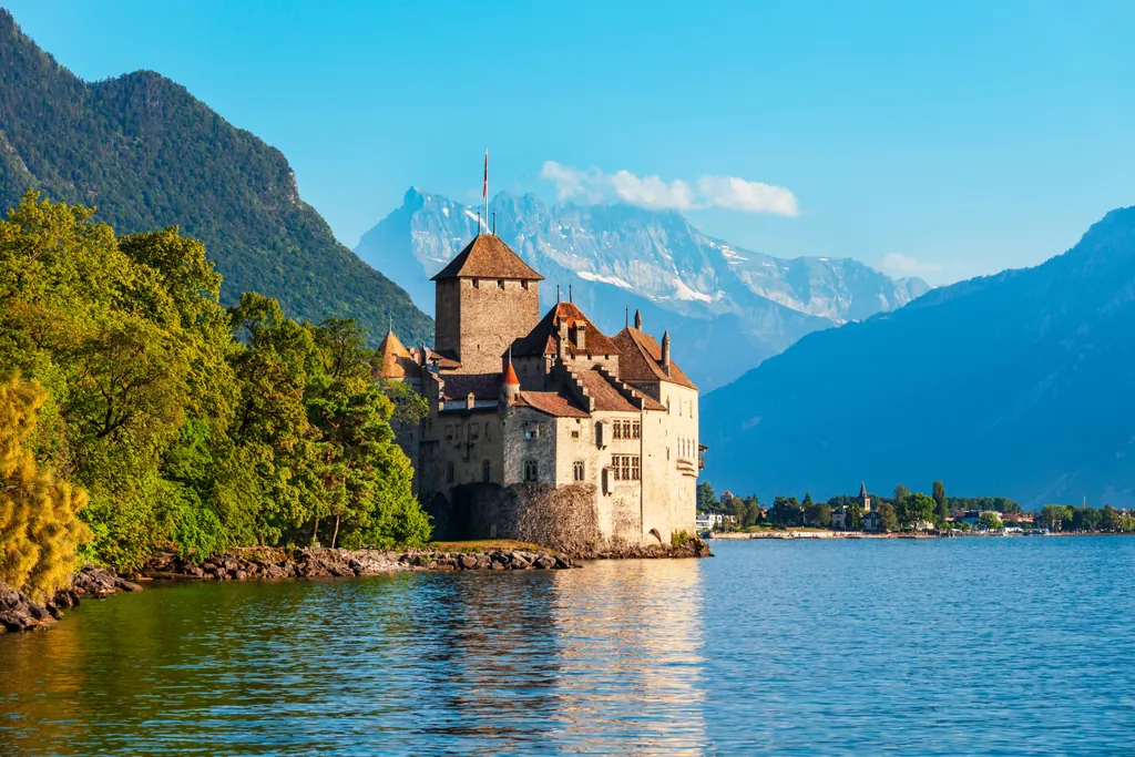 Montreux + Vevey - Lake Geneva Beauty - Photo 3